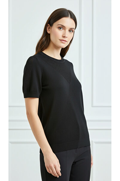 Digz fashion تي شيرت تريكو مصنوع من القطن بنسبة 100% مع تفاصيل مثقبة