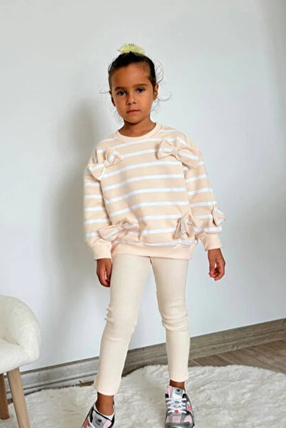 Kidmark Çocuk Modası طقم علوي وسفلي للفتيات مع تفاصيل الشريط المخطط