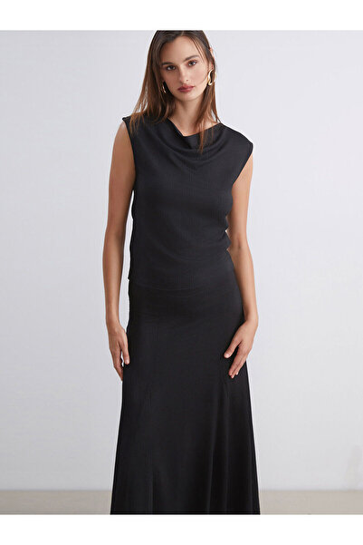 LC Waikiki Soulife Black Draped Collar Textured Blouse