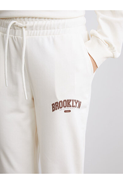 LC Waikiki Γυναικεία φούτερ Jogger με στάμπα Brooklyn