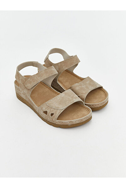 LC Waikiki Γυναικεία σανδάλια Suede Look