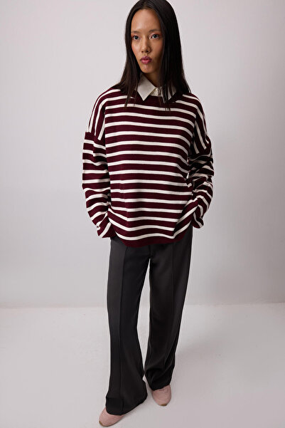 Touché Privé STRIPED KNIT SWEATER