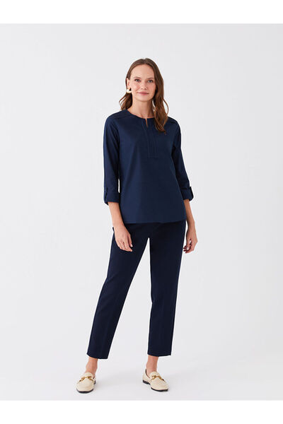 LC Waikiki Vizyon Yeni Sezon Kaçık Yaka Nakışlı Uzun Kollu Kadın Bluz