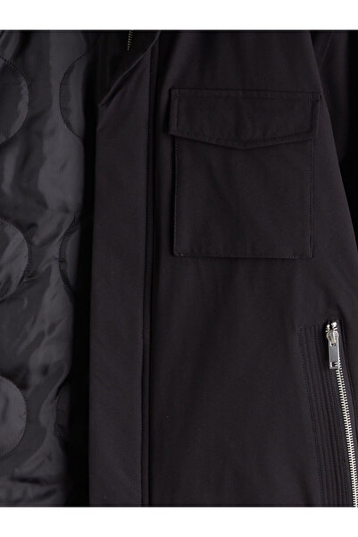 LC Waikiki Özmarka Нова колекция Стандартен модел мъжко палто с качулка