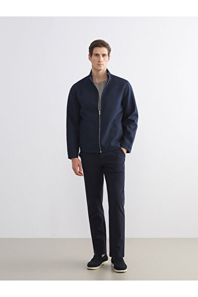 LC Waikiki Pantaloni pentru bărbați cu croiala standard bleumarin