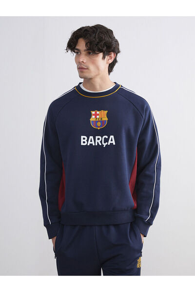 LC Waikiki سويت شيرت رجالي مطبوع من برشلونة