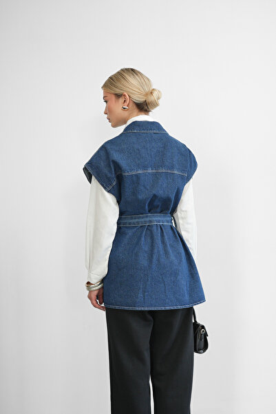 Molly Nelly Women's Belted Denim Oversize Buttoned Denim Vest
