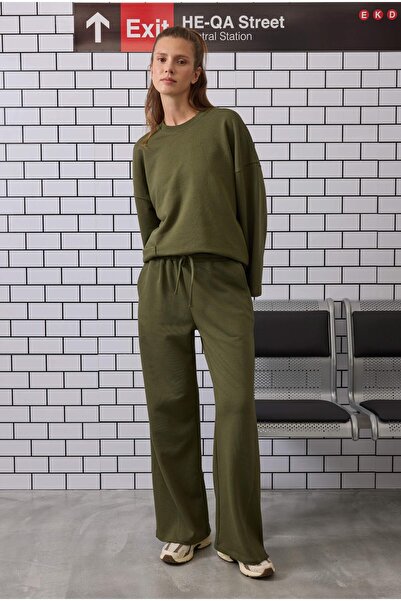 HEQA Pantaloni cu tăietură confortabilă cu nervuri, verde alge