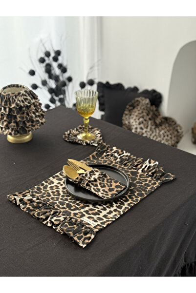 KaiAtelier Supla dreptunghiulară din lenjerie leopard cu volane pe două părți...