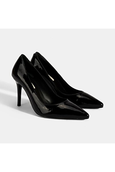 Desa Women's Black Leather Stiletto