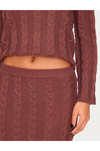 Pretty Little Thing Fustă maxi PRETTYLITTLETHING, maro