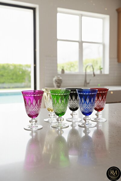 Kristal Market 6 Pieces Color Luxury Footed Soft Drink