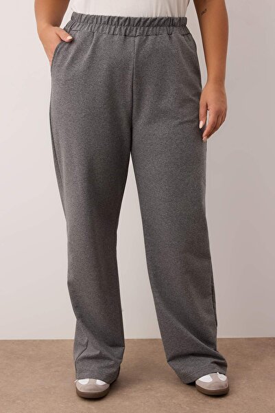 Trendyol Curve Ανθρακί μελανζέ λεπτό πλεκτό ίσιο παντελόνι μεγάλου μεγέθους TBBAW24AJ00012