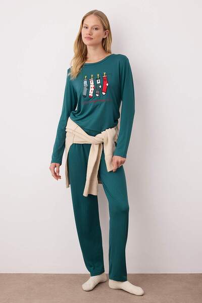 Trendyol Collection Green Fun Embroidered Soft Tuşe Knitted Pajama Set Thmaw26Pt00188