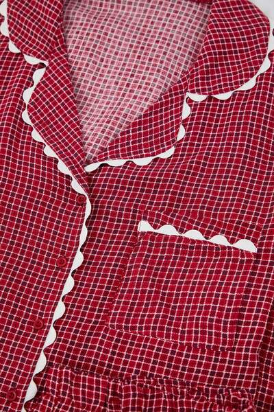 Trendyol Curve Σετ πιτζάμες από υφαντό βισκόζη με καρό/καρό ριγέ TBBAW26AI00037