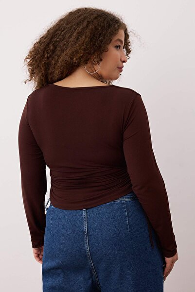 Trendyol Curve Brown Square Collar Side Gathered Knitted Plus Size Blouse Tbbaw25Af00041