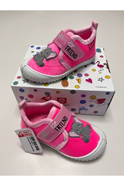 GEZER Girl's Winter Lightweight, Soft and Non-Slip Sole Slippers Home Nursery Shoes Elephant Model