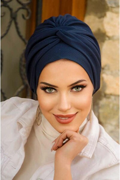 Aişe tesettür Синій бургу з деталями