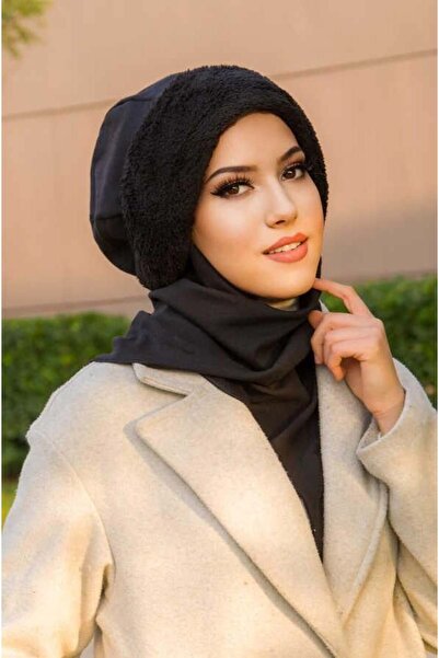 Aişe tesettür Μαύρο μπερέ με αξεσουάρ από γούνα