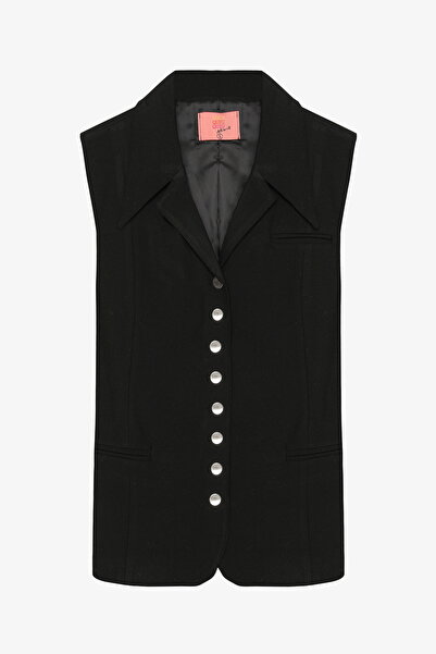 Quzu سترة بحزام وأزرار باللون الأسود