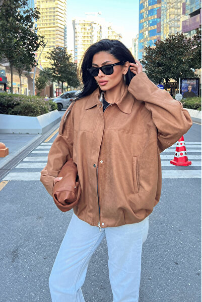 giyimmasalı Бомбър яке с еполети от тъкан от велур - СВЕТЛОКАФЯВО