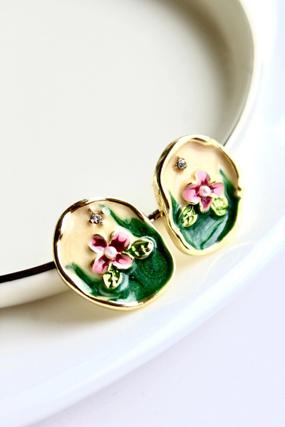 Leo'Stone Vintage Pembe Çiçek Motifli 3d Tablo Tasarım Kadın Çelik Küpe