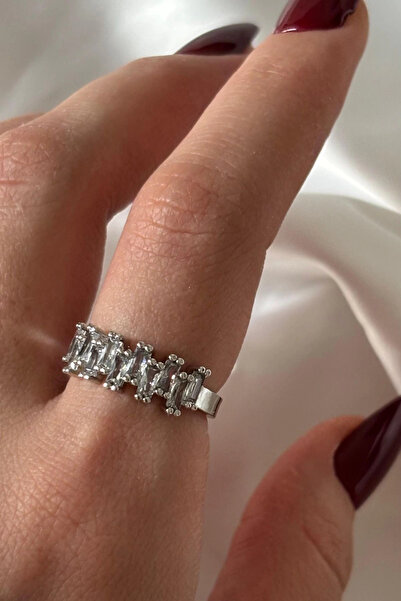 Leo'Stone خاتم نسائي من الفولاذ بتصميم جديد للموسم الجديد مرصع بأحجار الزركون...