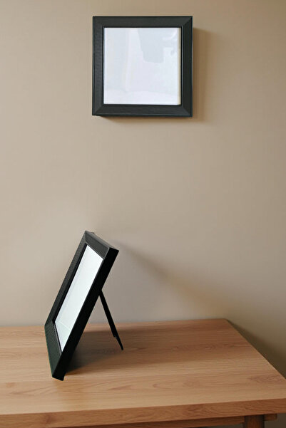 Wooden Factory Set de 2 rame negre – 20x20 cm (dimensiune exterioară) Decor pătrat de perete și rame foto cu picioare