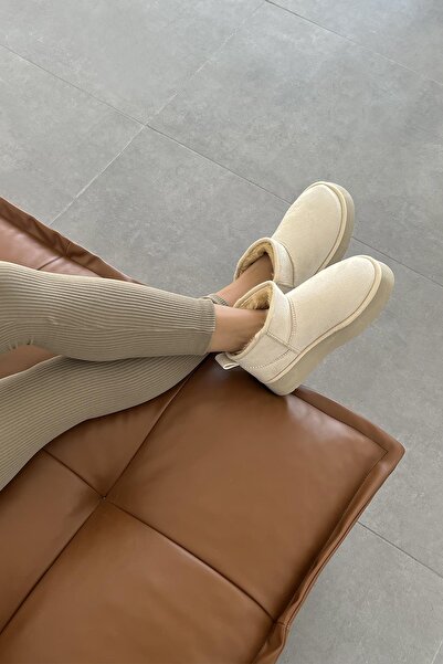 STRASWANS Tommo Γυναικεία Γούνινη Σόλα Σουέντ Μποτάκια Μπεζ