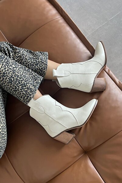 STRASWANS Jenson Kadın Hakiki Deri Topuklu Deri Bot Bej