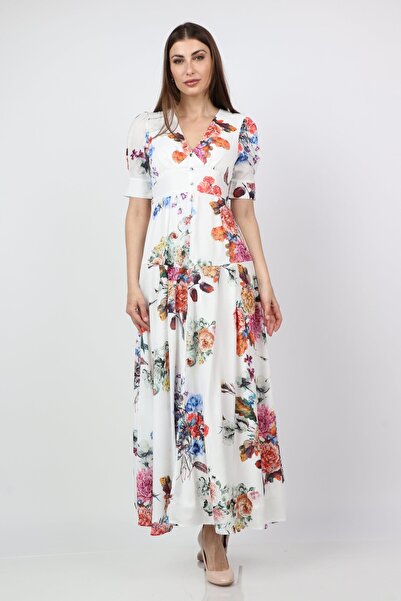 mica فستان طويل بطبعات الأزهار مع تفاصيل أزرار وأكمام قصيرة