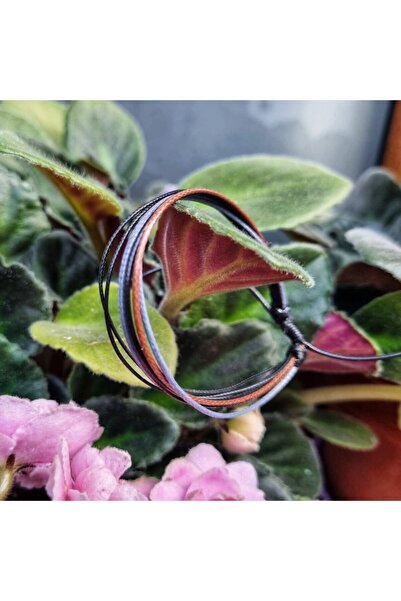 Wild Bracelets Adjustable bracelet made of several waxed cords, Dark grey by