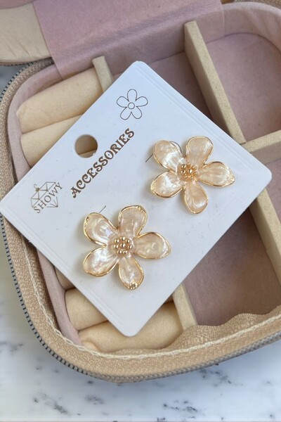 MUTENA Floral Colorful Pearlescent Flower Earrings - Vintage Model Flower Earrings