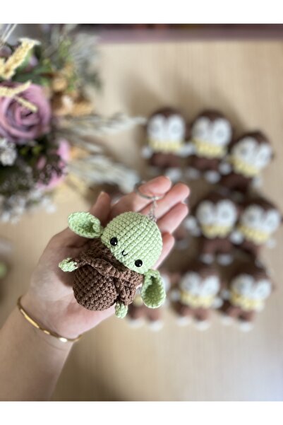 Zey's Amigurumi أميجورومي - سلسلة مفاتيح يودا