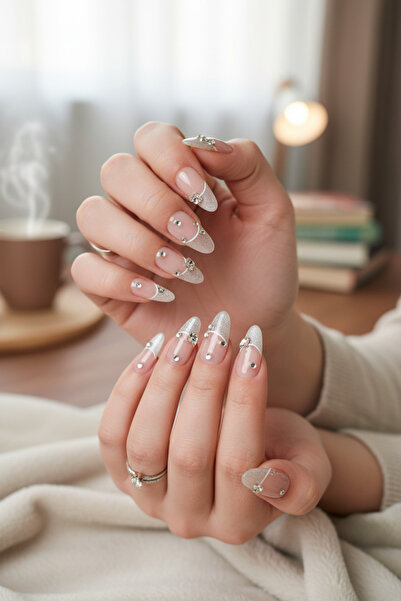 Easy Beauty İnci Taneli Kedi Gözü French Protez Tırnak Medıum 10 Adet El Yapı...