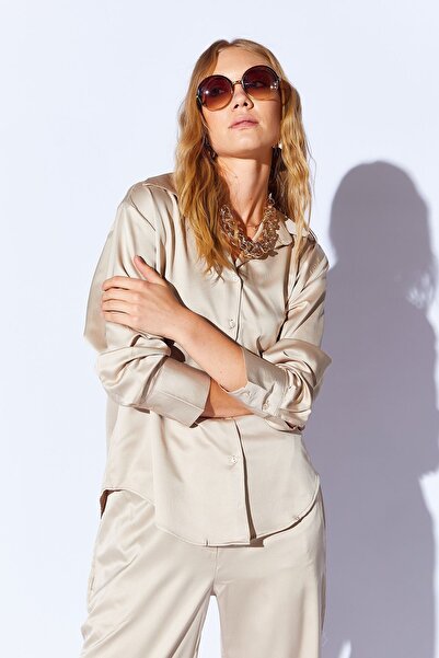 Manche Bej  Saten Rahat Kesim Kalın Manşetli Kadın Gömlek  | MKS169477-01