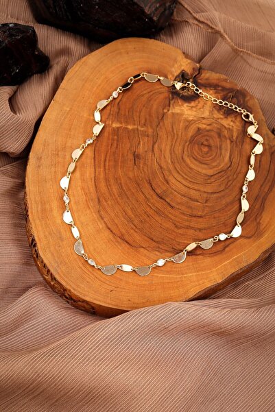 Batı Accessories Taş Detaylı Gold Pullu Zincir Kolye
