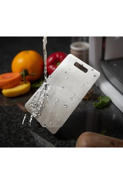 Güneş Krom Dekorasyon Gkd Top Quality Thick Stainless Steel Metal Cutting Board 23X34 cm Large Size with Adhesive Silicone Feet