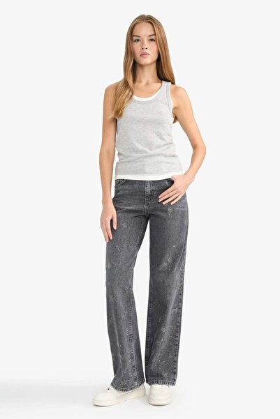 DeFacto Regular Fit V-Ausschnitt Geripptes Camisole-Unterhemd G3012AX25AU