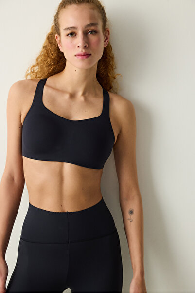 Penti Siyah Yüksek Destek Sırt Detaylı Spor Sütyeni