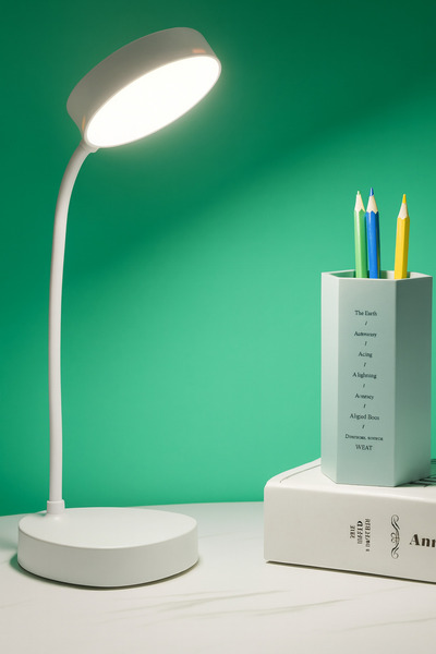 BEYZANA Yeni Dokunmatik Şarjlı Masa Lambası Dimlenebilir Işık Beyaz Renk