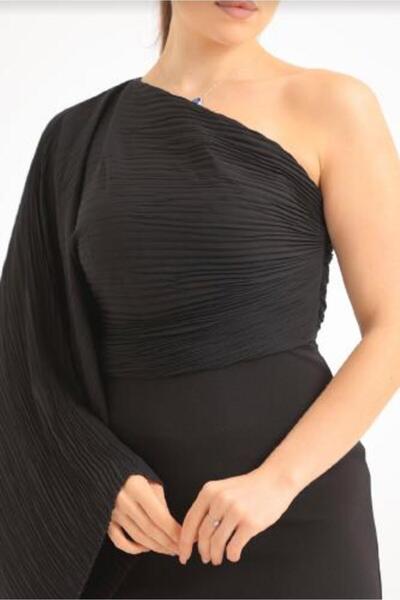 Setre Elegant One-Sleeve Dress / Black