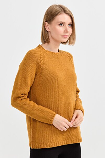 Desen Triko Women's Crew Neck Shoulder Braided Wool Sweater Mustard