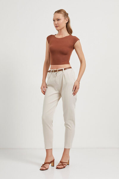 Arma Life Women's Belted Basic High Waist Ecru Carrot Trousers