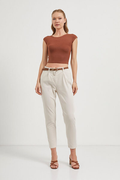 Arma Life Women's Belted Basic High Waist Ecru Carrot Trousers