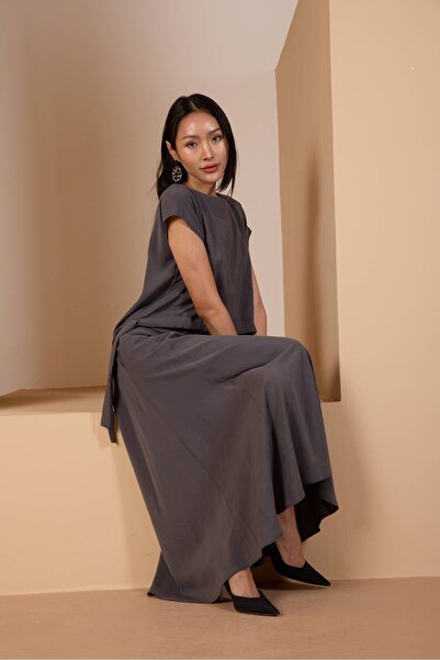 Bolivente Gray Loose Cut Elastic Waist Woven Skirt