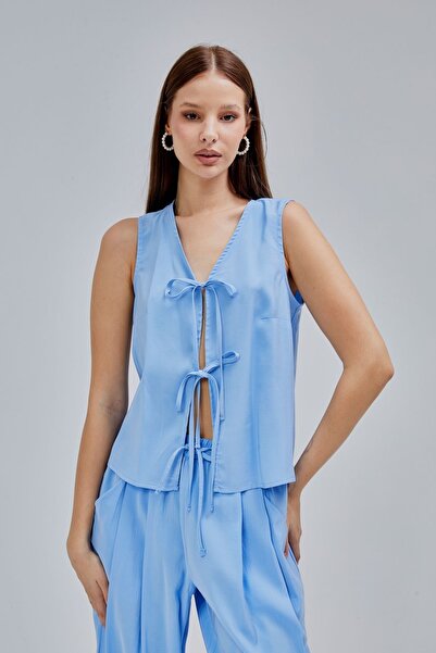 Bolivente Baby Blue V-Neck Bow Detailed Vest-Pants Set