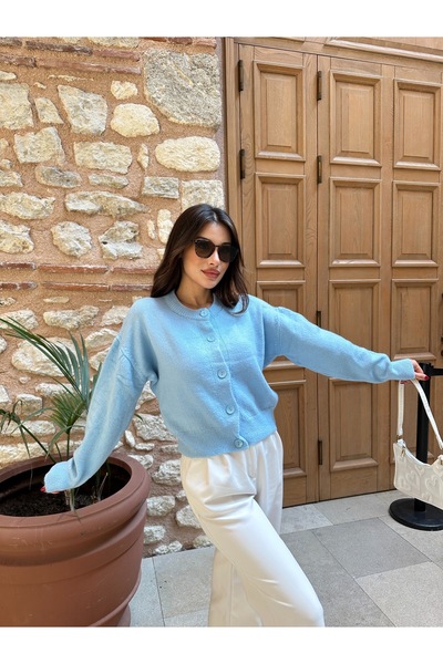 ikomteks Basic Düğmeli Triko Hırka