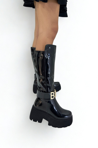 inizio Black Patent Leather Thick Sole Buckle Women's Boots P1321