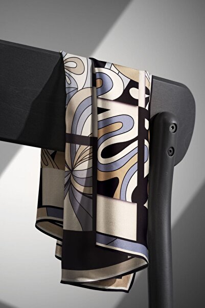 Vissona 57% Silk 43% Viscos Twill Silk Geometric Patterned Beige - Gray Colored 90X90 Planting Shape: Hand Sewing Match